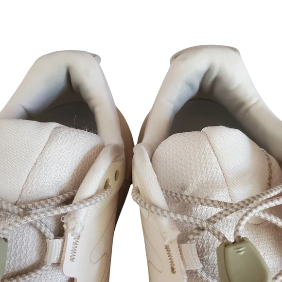 HOKA ONE ONE Transport Commuter Chukka GTX Eggnog Performance‎ Athletic Shoe 9B - Picture 9 of 15